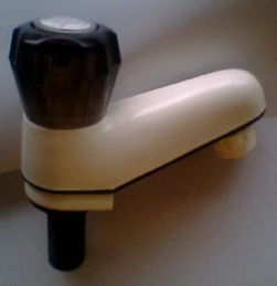 洗手盆放水龍頭 ,玉環縣玉溪水暖管件廠